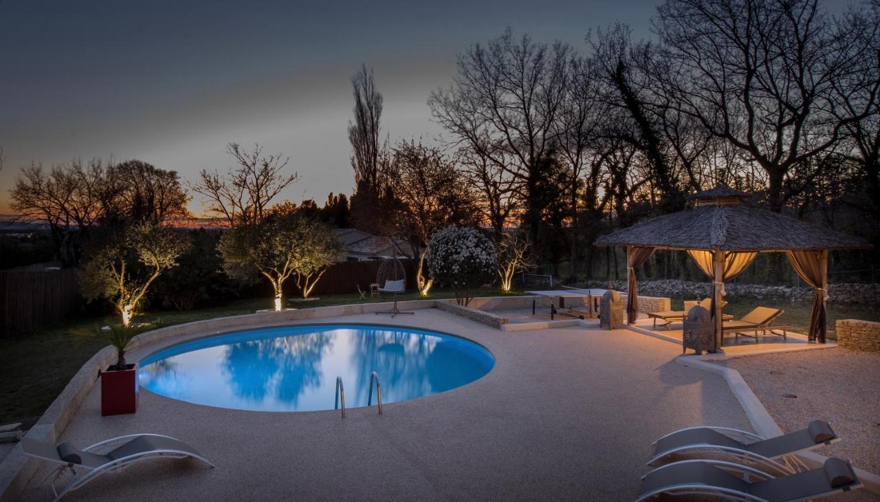 El Sama-In , Piscine Chauffee Villa L'Isle-sur-la-Sorgue Bagian luar foto